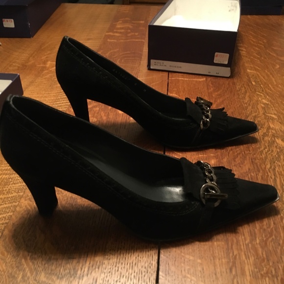 🌸Host Pick!🌸 Stuart Weitzman Black Suede Kilt Pumps Vintage - Picture 7 of 7